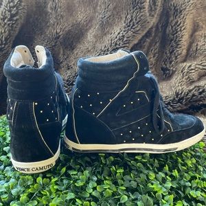 Vince Camuto Wedge boots